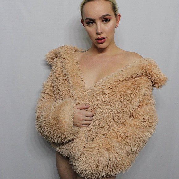 Peach Fur Jacket - Picture 1 of 6